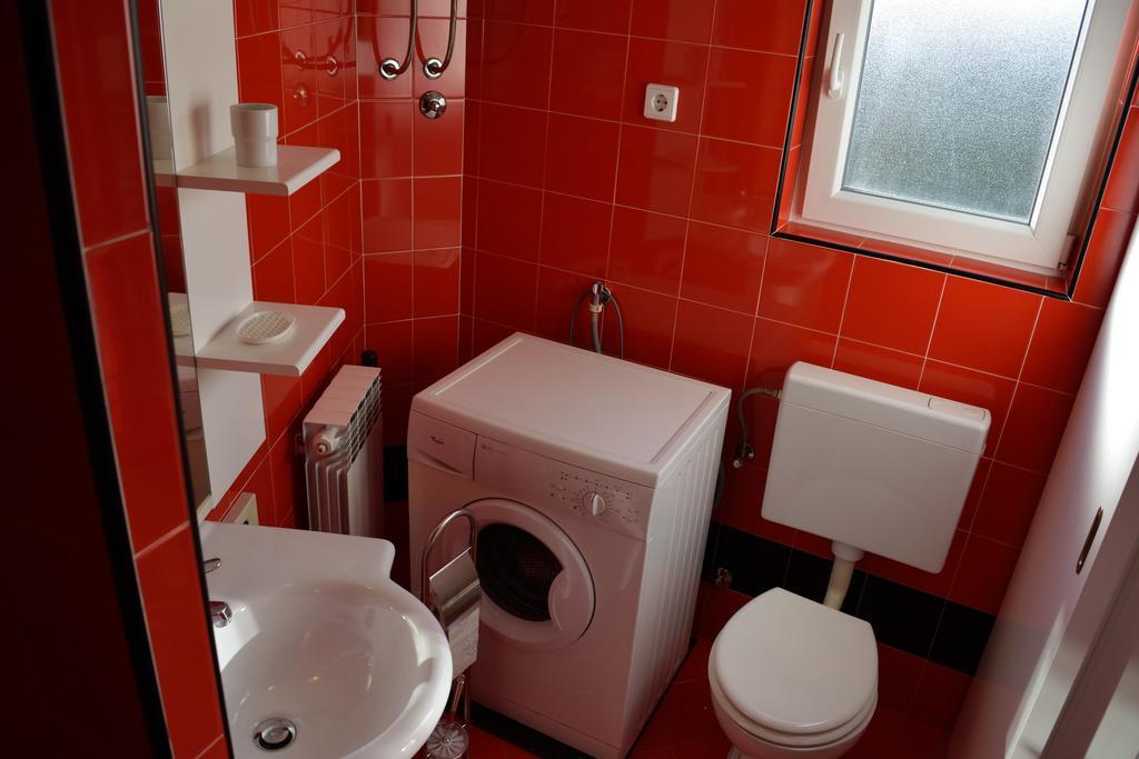 Aurelia Apartment Ližnjan Екстериор снимка
