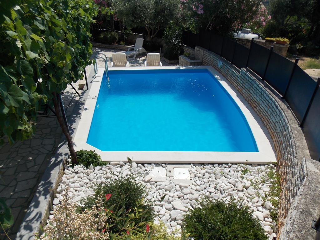 Aurelia Apartment Ližnjan Екстериор снимка